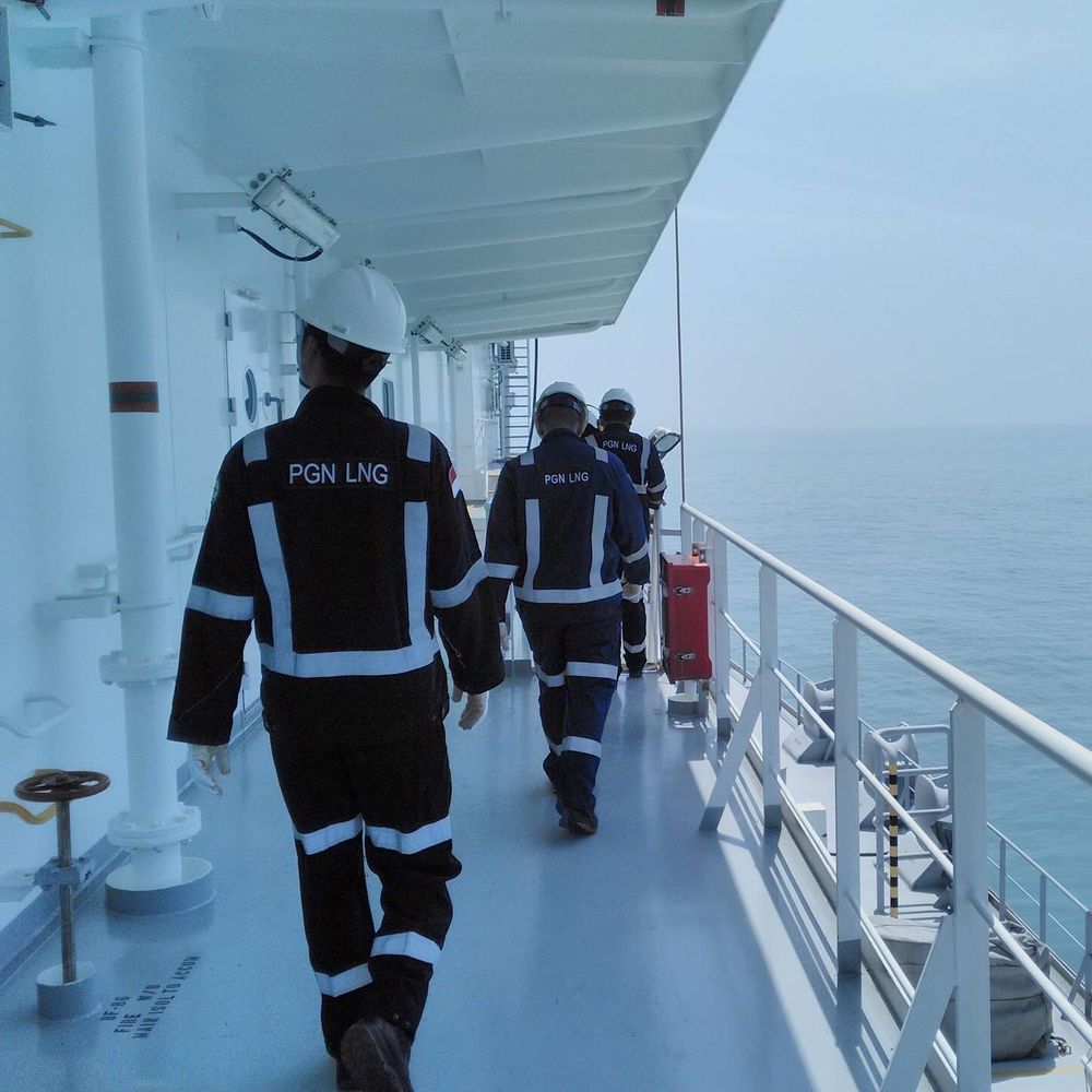 PGN LNG team conducting deck walkdown inspection on vessel